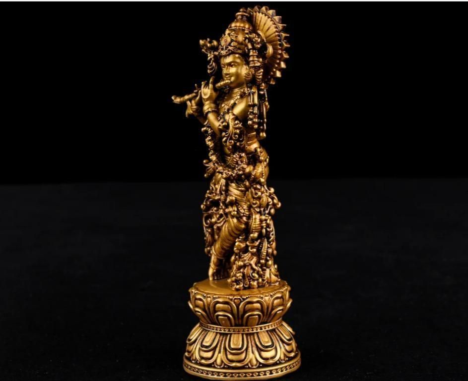 Shree Krishna Divine Blessings Idol (Premium Decor | Car & Home Use)